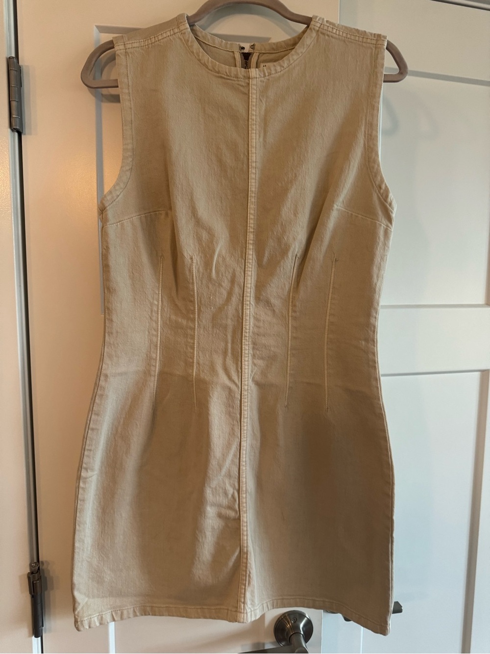 Abercrombie & Fitch Cream Shell Denim Mini Dress - Picture 3 of 5